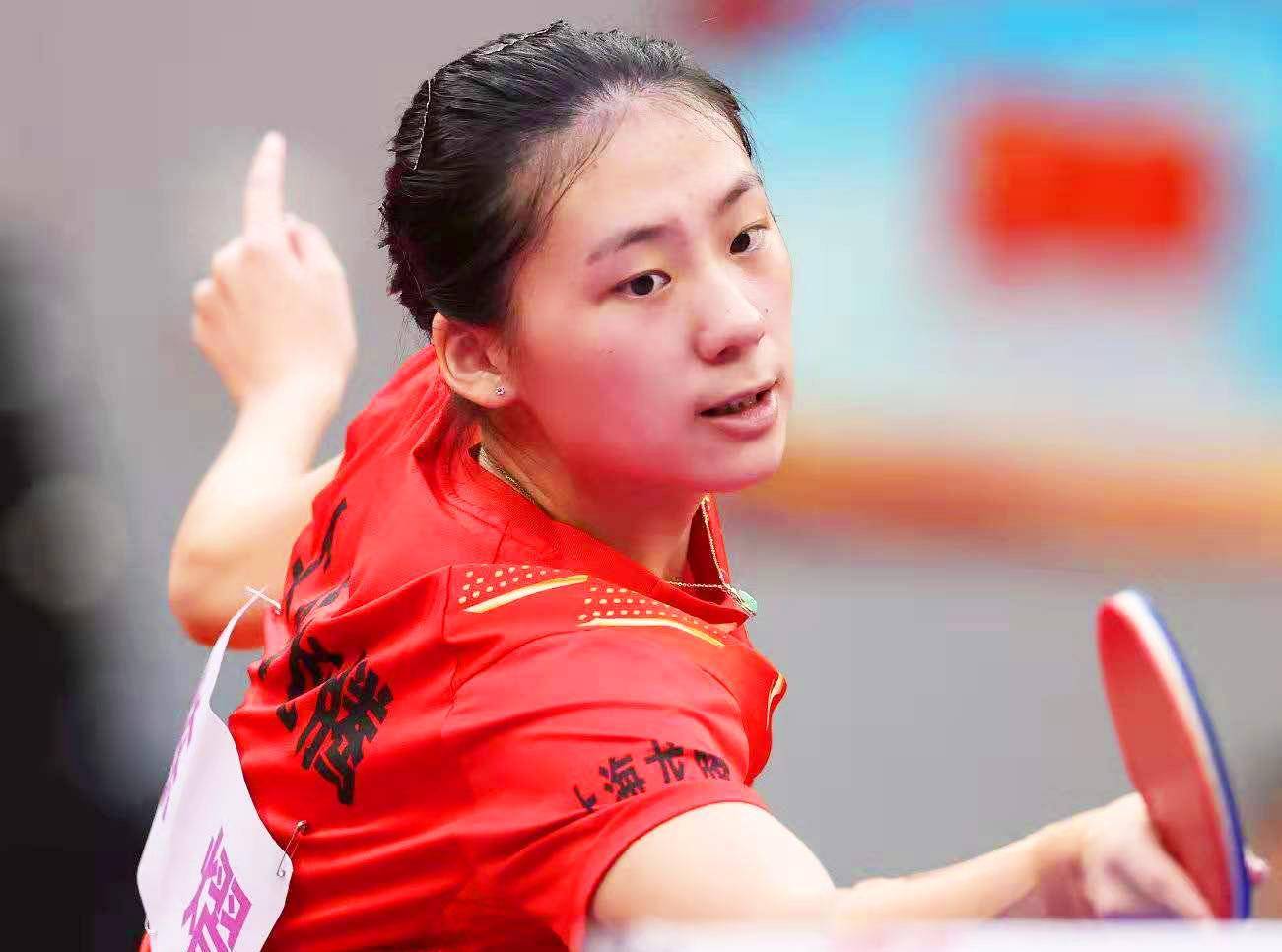 期待未来更 期待未来更