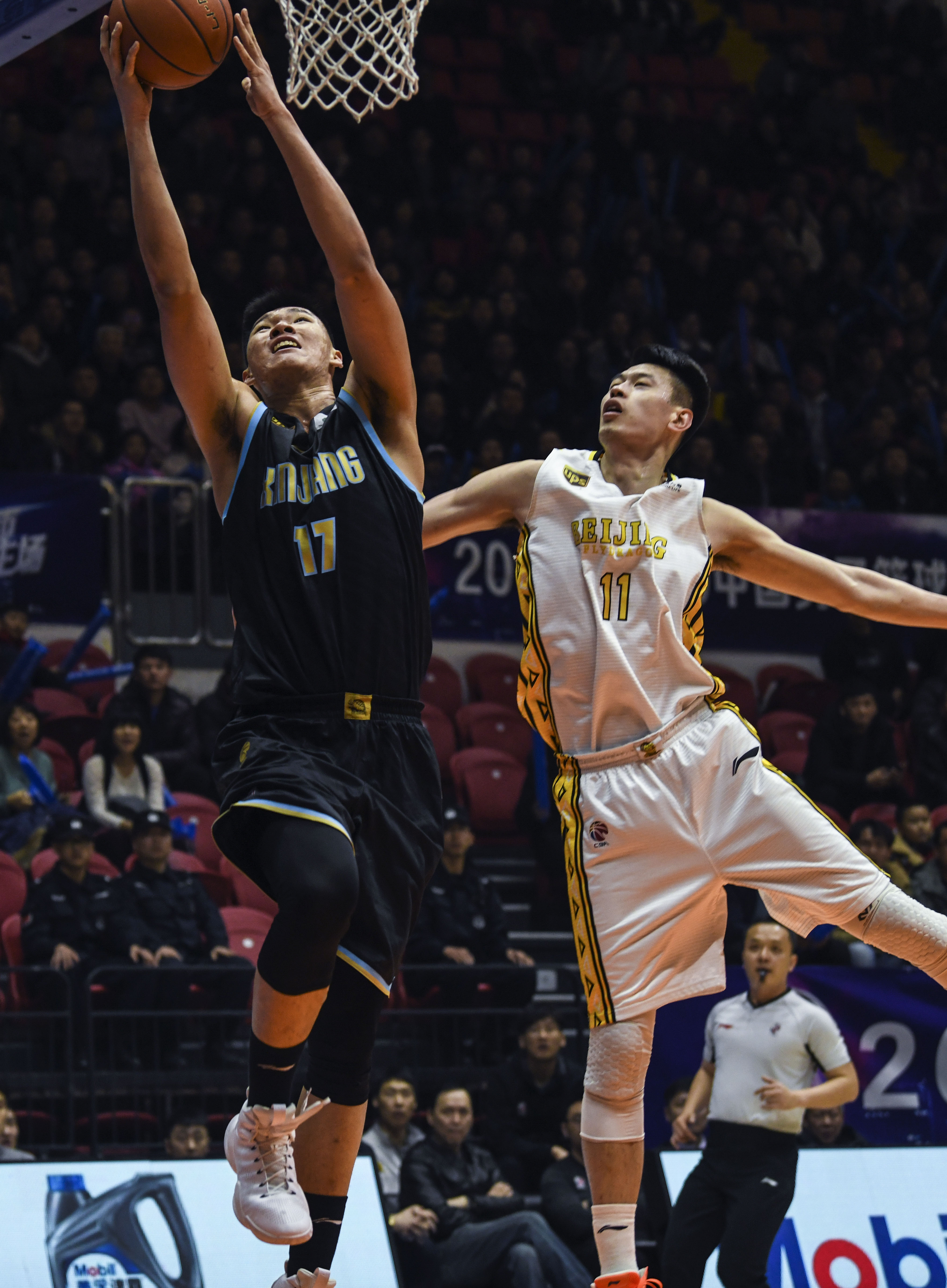 往地下层的 往地下层的